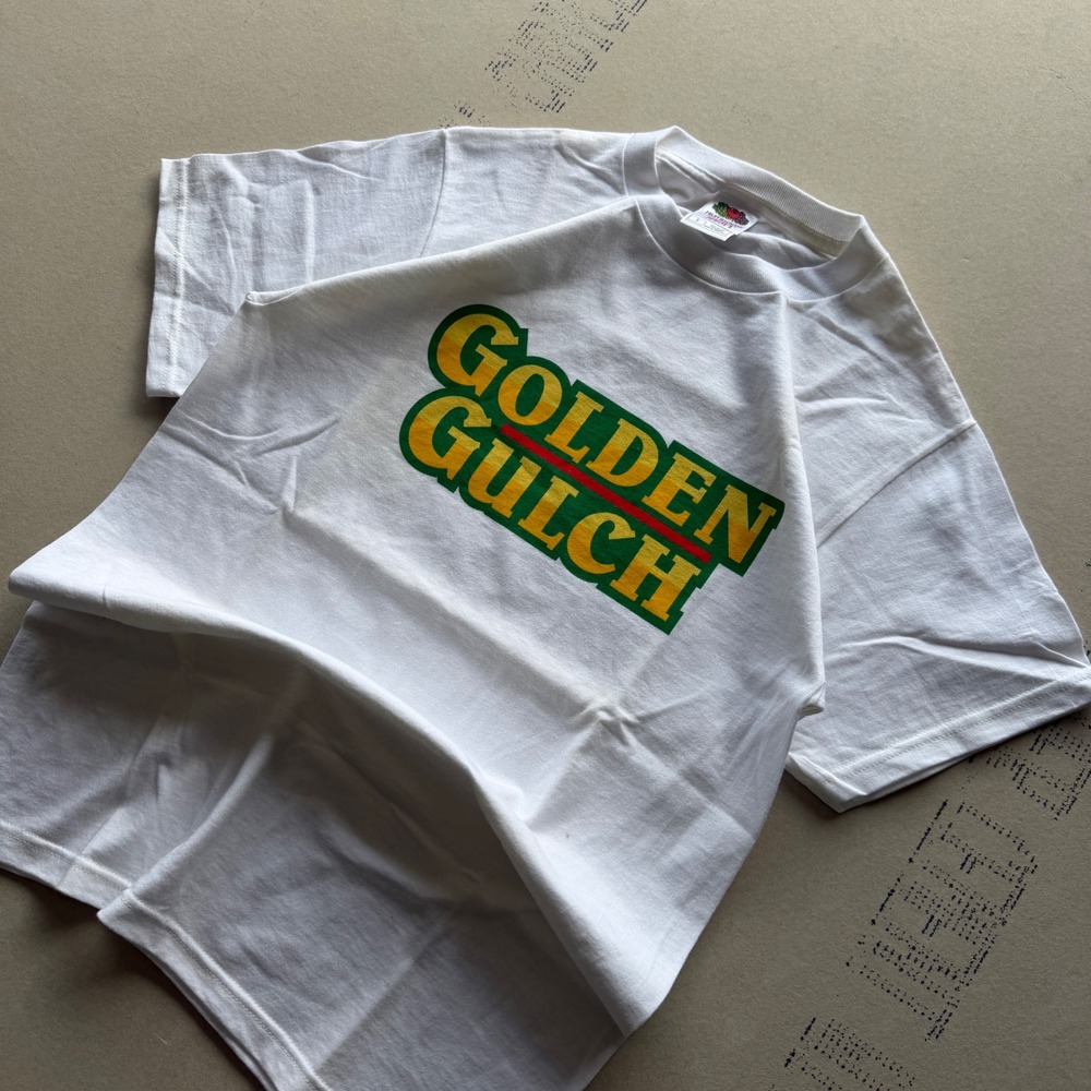 Vintage 90's Golden Gulch T-shirt